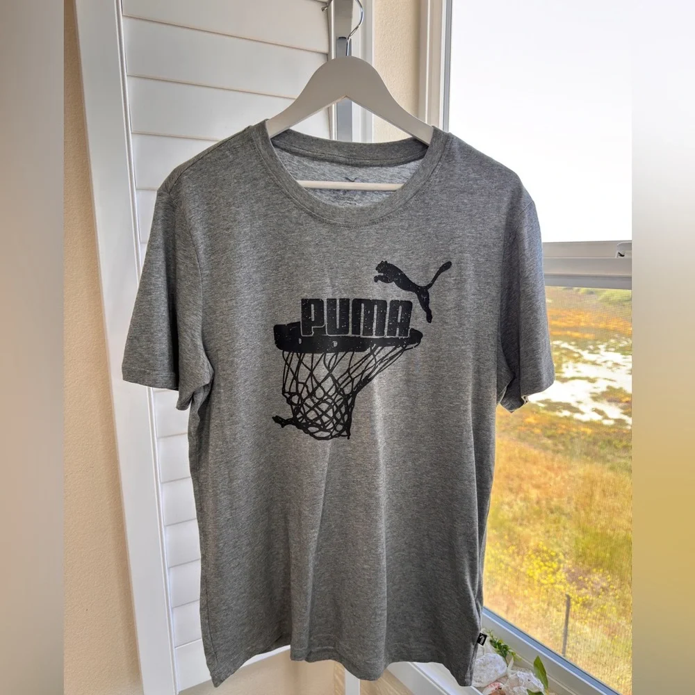 Puma Charcoal Basketball Graphic Tee. Size M